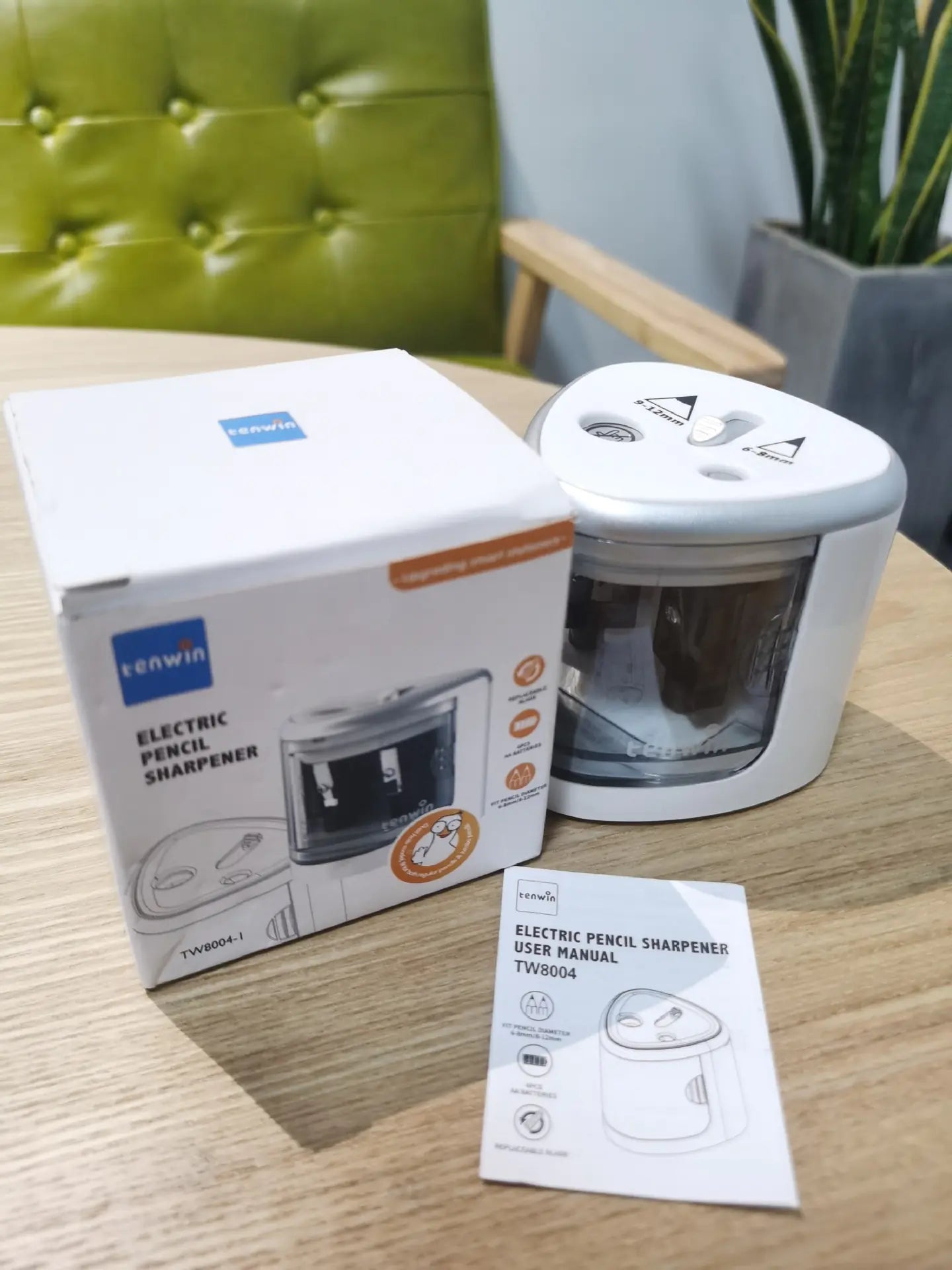 Tenwin Twin-Slot Electric Sharpener 8004